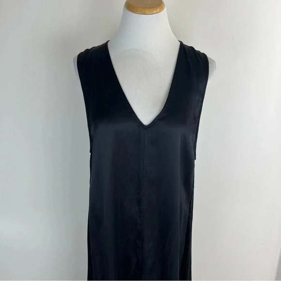 ❌ALI GOLDEN 100% Silk V Neck Midi Dress Size XS / S - Picture 5 of 7